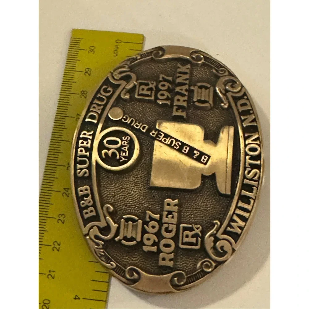 Vintage B&B Super Drug 30‎ Years Williston ND Belt Buckle 1967-1997 Pharmacy
